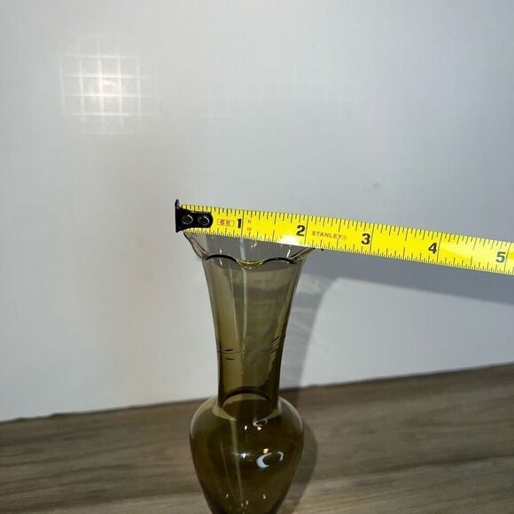 Gray Colored MCM Vintage Glass Bud Vase Clear Footed Stem 8" Tall Twist Stem - Picture 3 of 6